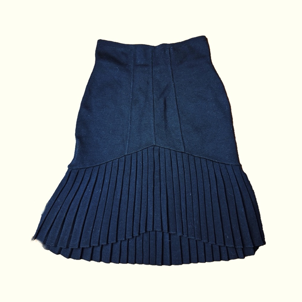 CHANEL boutique Wool Pencil Pleat Skirt Sz S